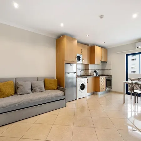 شقة Clube Da Rocha 3 *